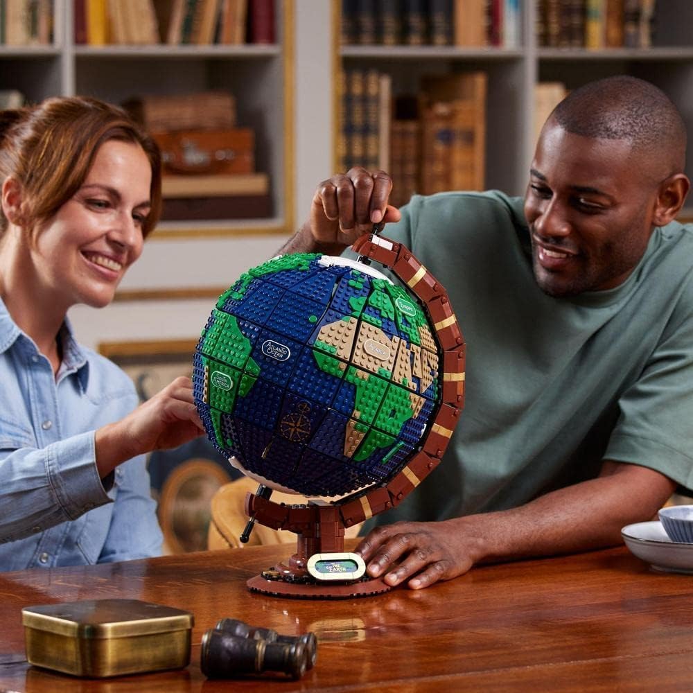 LEGO Ideas Le Globe 21332