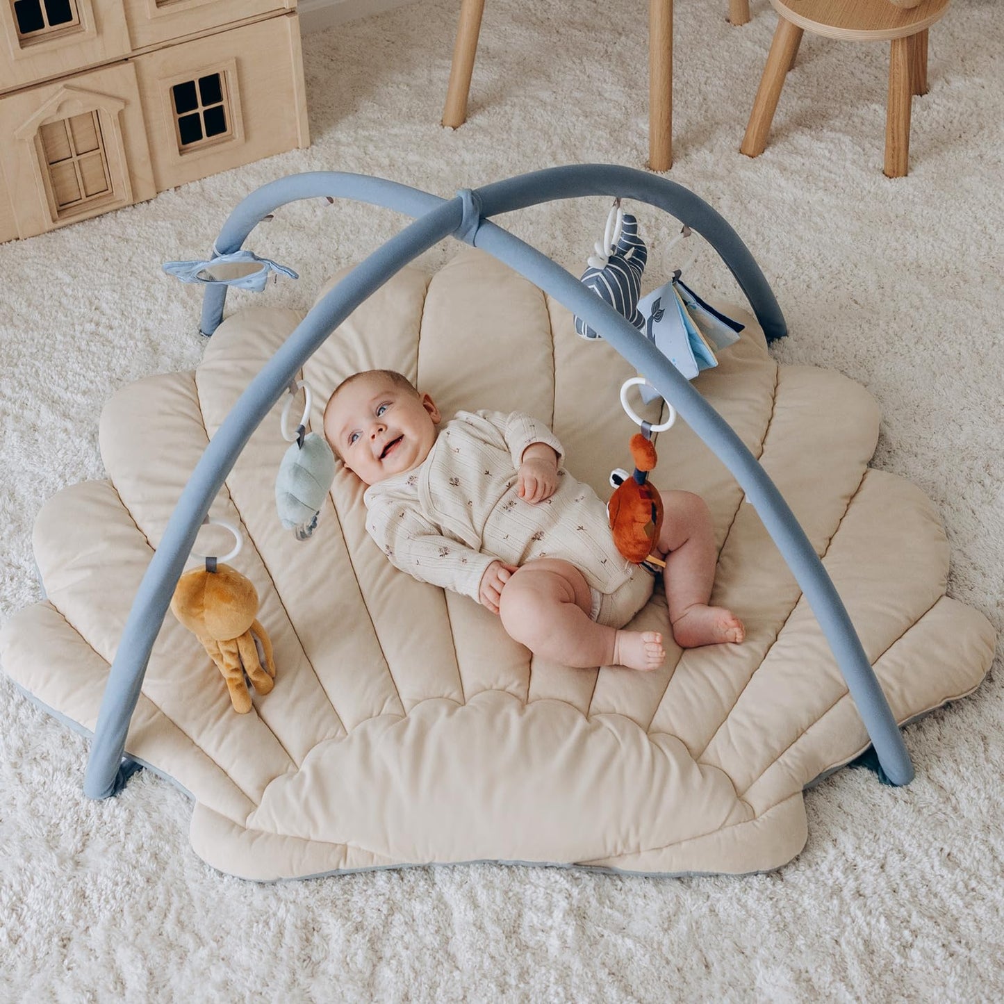 Tapis d'Éveil Bébé Feuille Géante — 6 Jouets Détachables | Blissful Diary