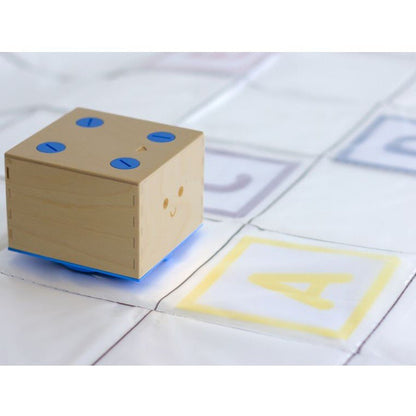 Cubetto Robot Codeur + Tapis Transparent 6x6 – Coffret STEM sans écran - LumeraKids